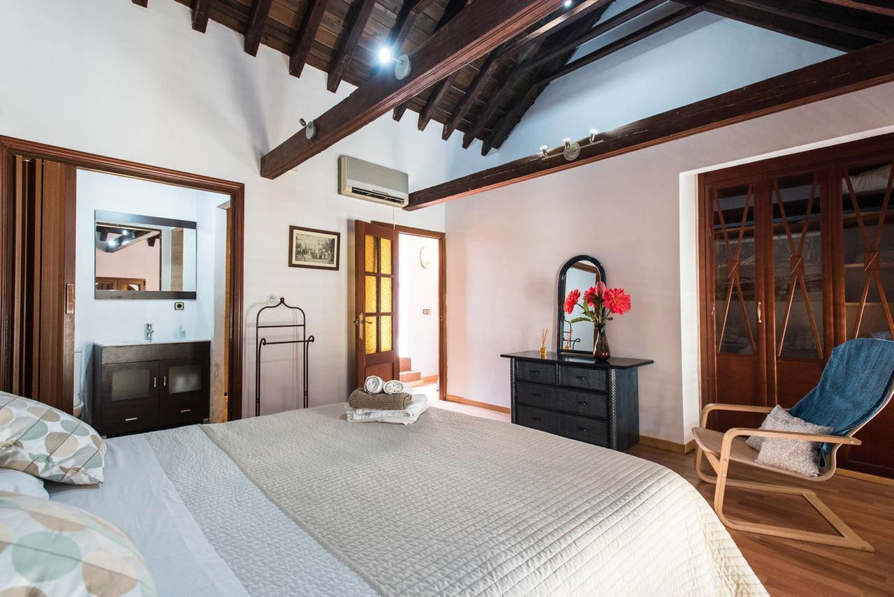 The Bell Ringer House Διαμέρισμα Σεβίλλη Εξωτερικό φωτογραφία